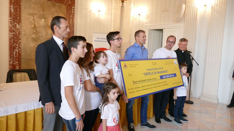 Humanitarna akcija - završetak-19